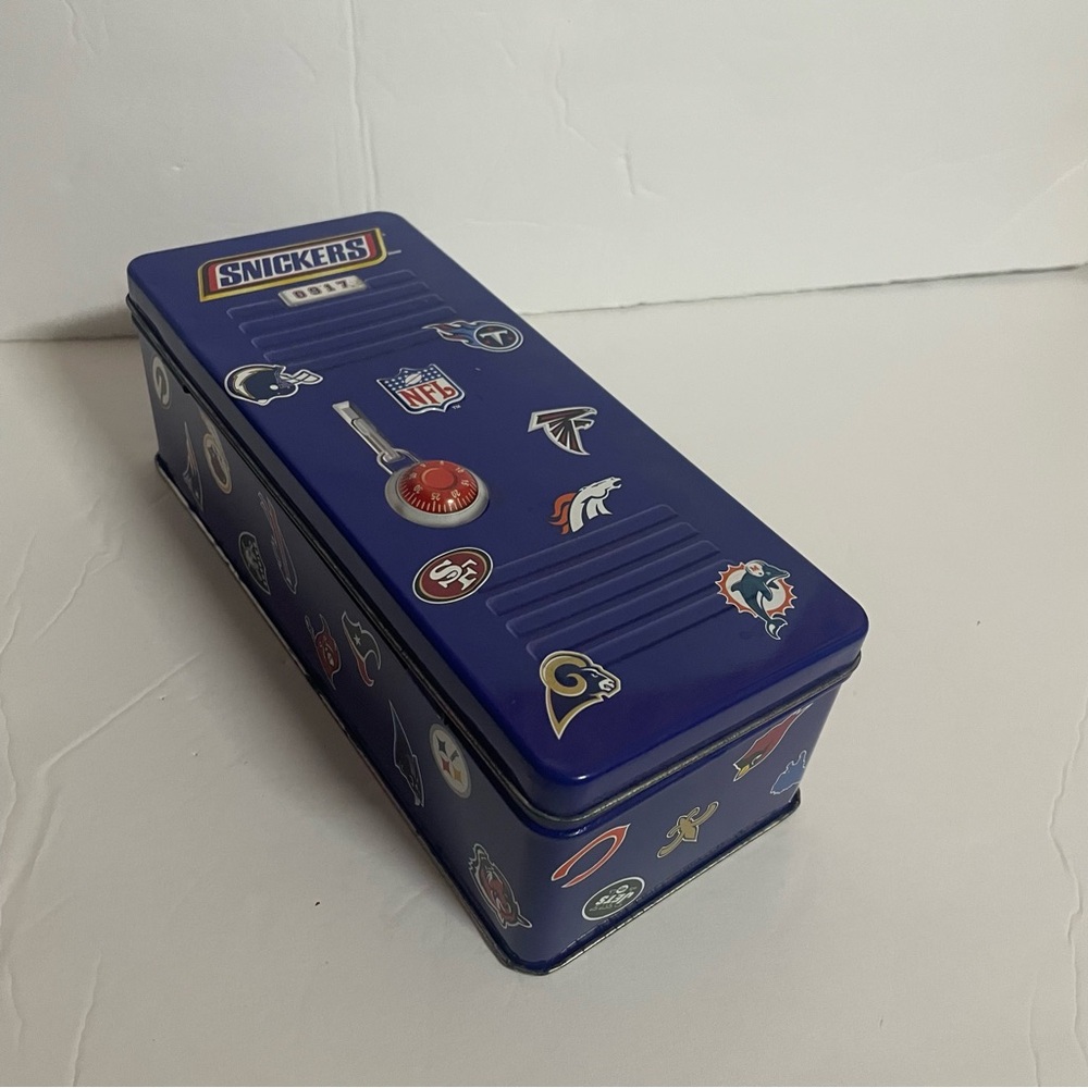 Snickers Blue NFL Tin Locker Box